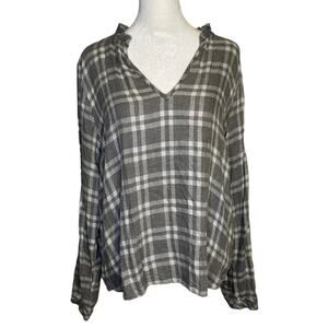 Cloth & Stone Anthropologie gray & white plaid flannel long sleeve top size L